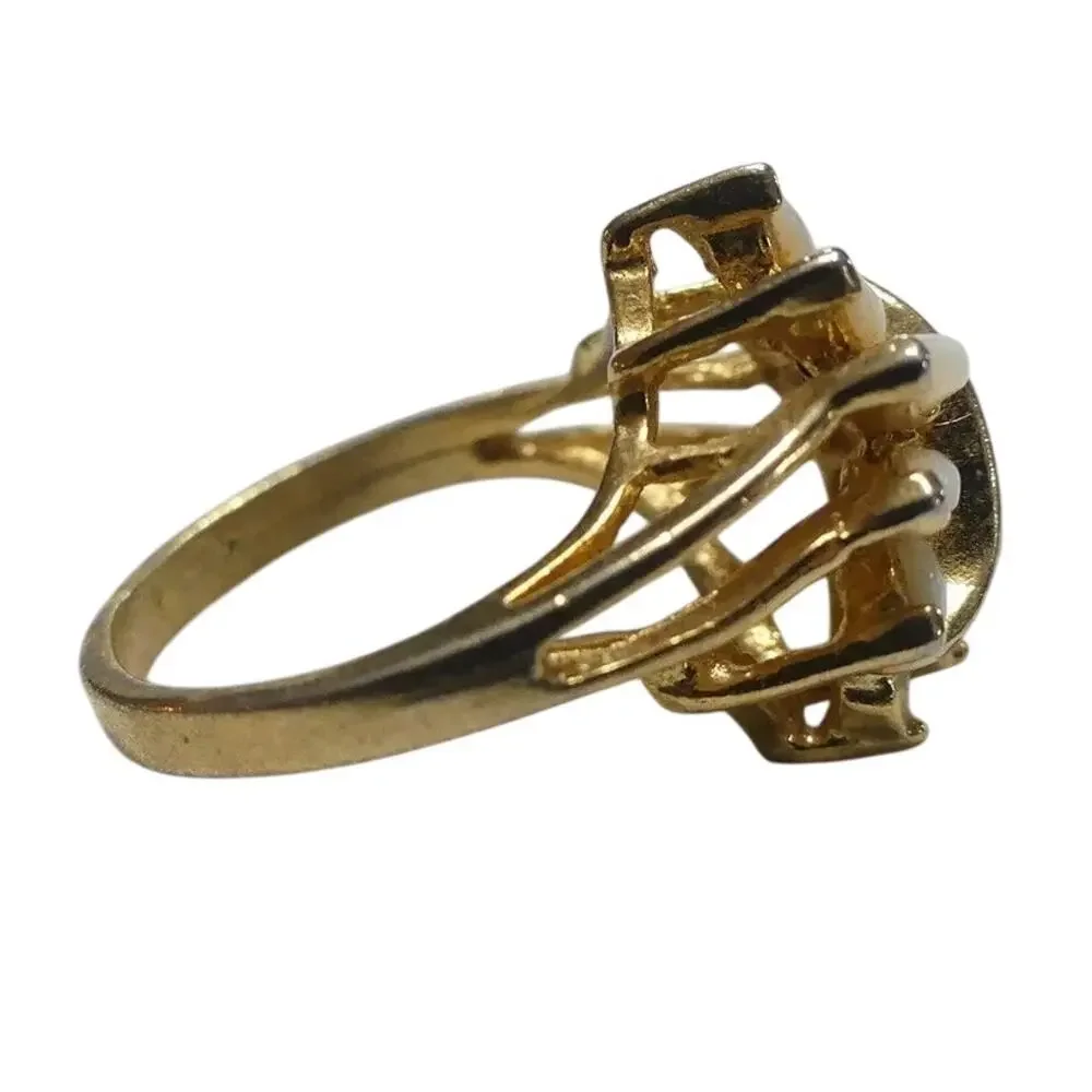 Vintage Crystal & Milk Glass Cocktail Ring